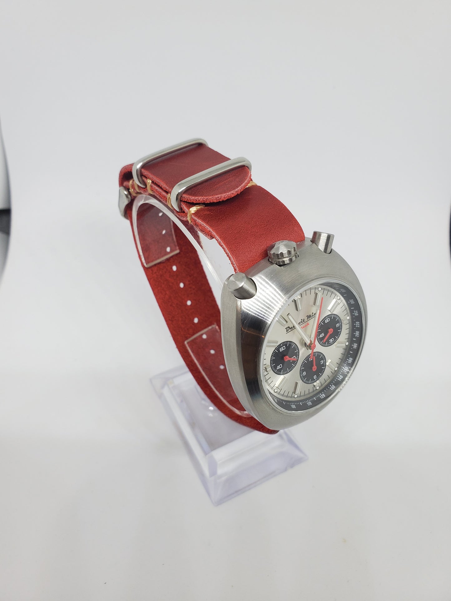 Red Swedish Leather Single Pass Watch Strap Kvarnsjo