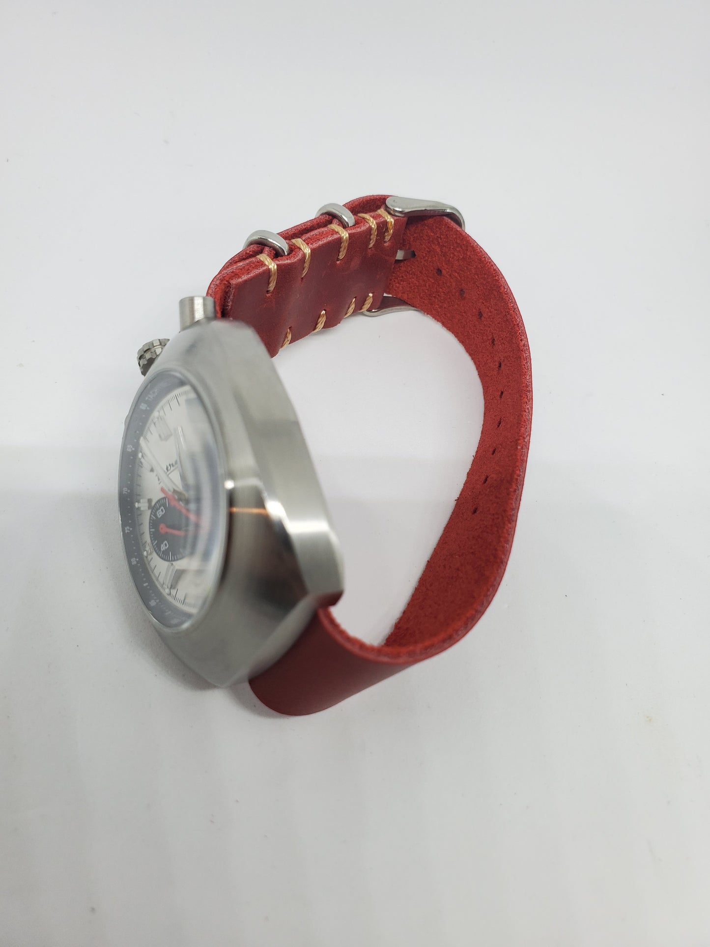 Red Swedish Leather Single Pass Watch Strap Kvarnsjo