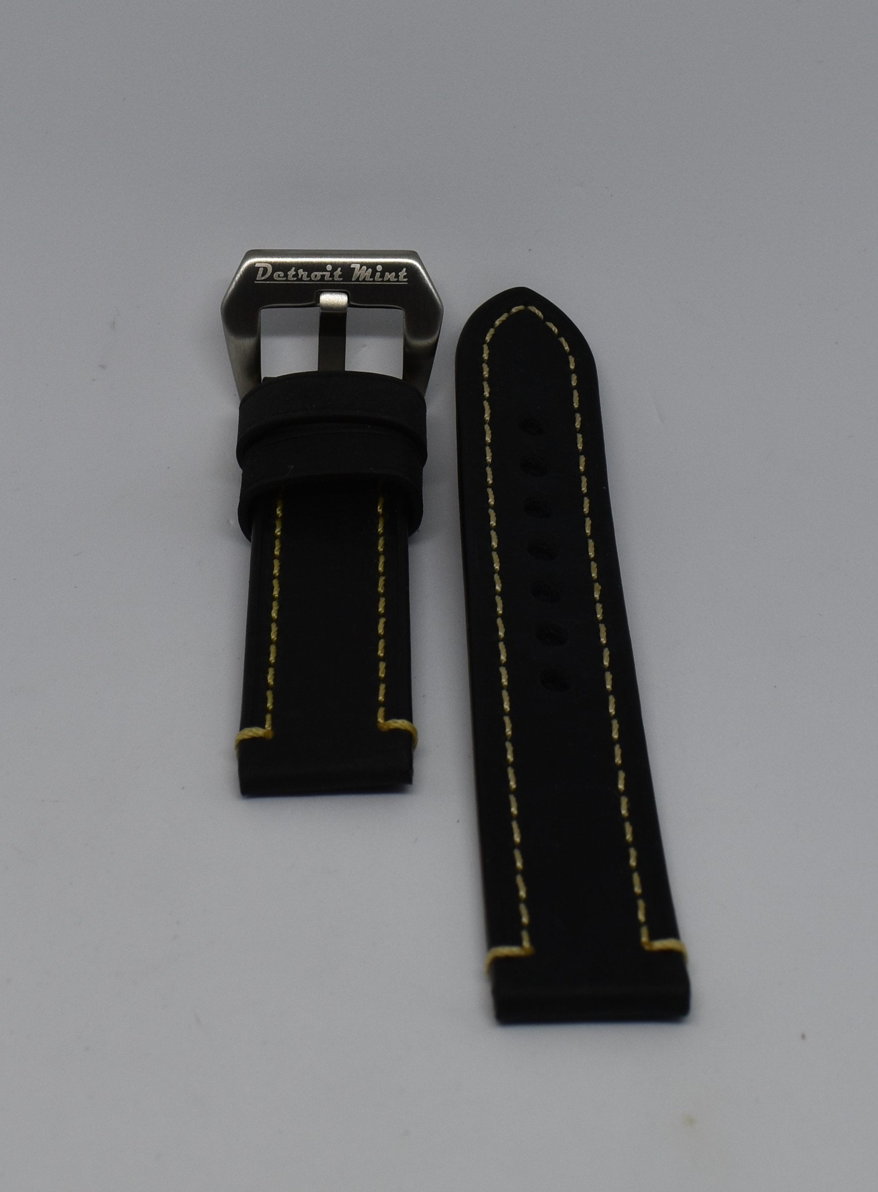Detroit Mint Afield Sports Field Watch